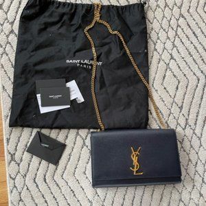 Authentic Saint Laurent Kate Medium in Grain De Poudre Navy Leather
